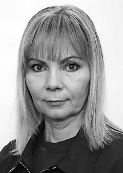 Pyzhyanova, Larisa G.